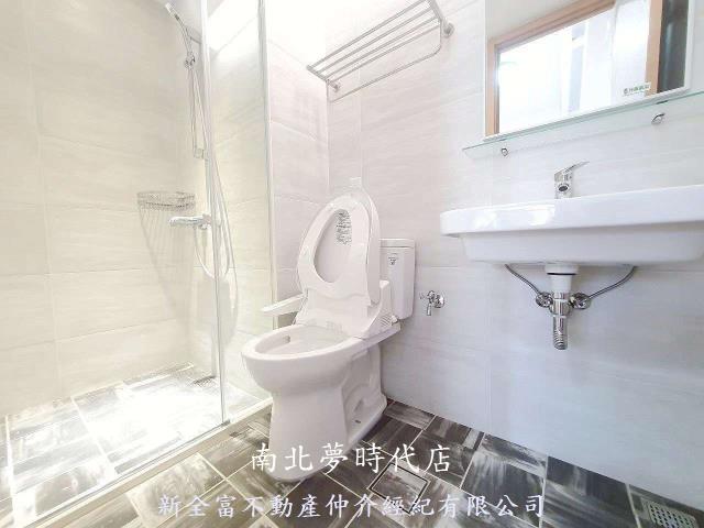 台南北區大樓-8