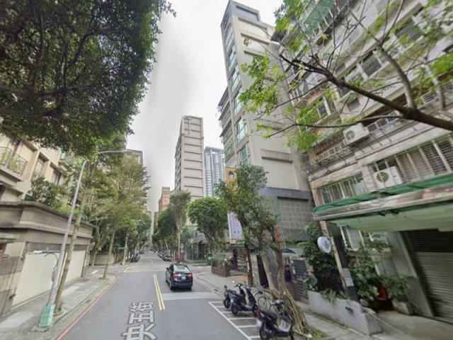 新北新店華廈法拍-4