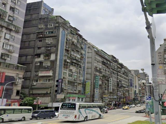 台北中山區法拍套房-4