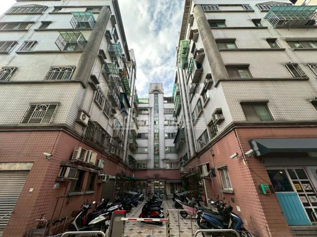 新店法拍華廈-1
