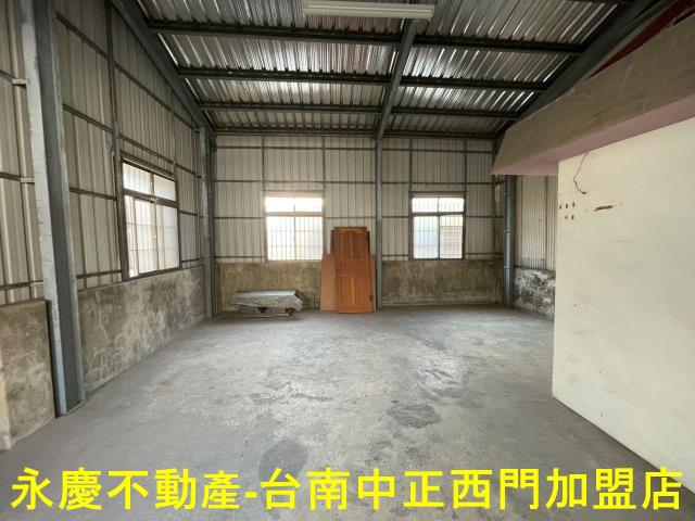 台南東區透天-11