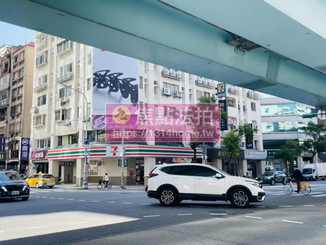 台北拍賣大樓-13