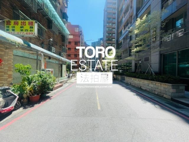 新北蘆洲華廈法拍-8