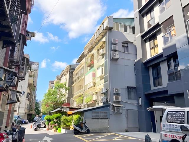 新北中和法拍大樓-5