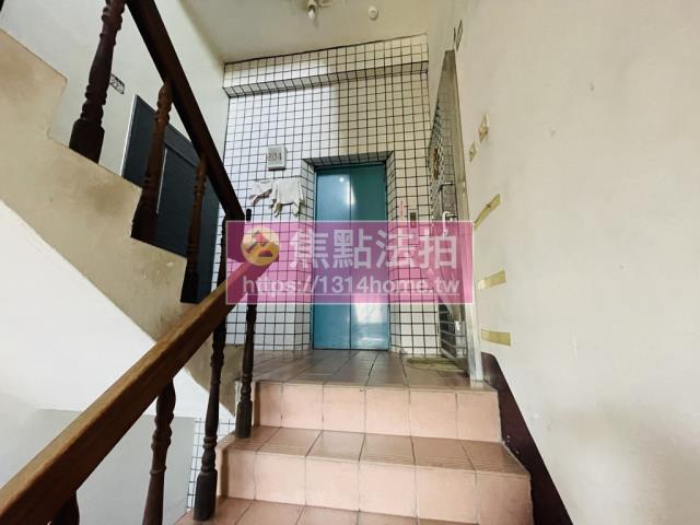 新北大樓法拍-11