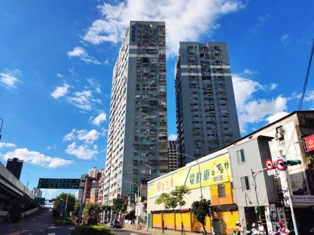 板橋法拍大樓-5