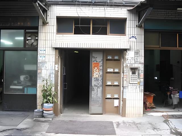 新北新莊公寓法拍-4