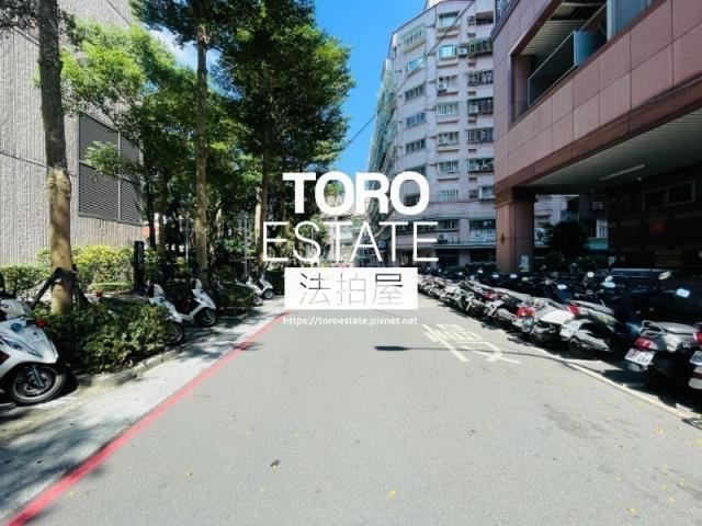 新北中和拍賣大樓-7