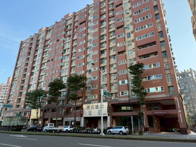 左營法拍大樓-10