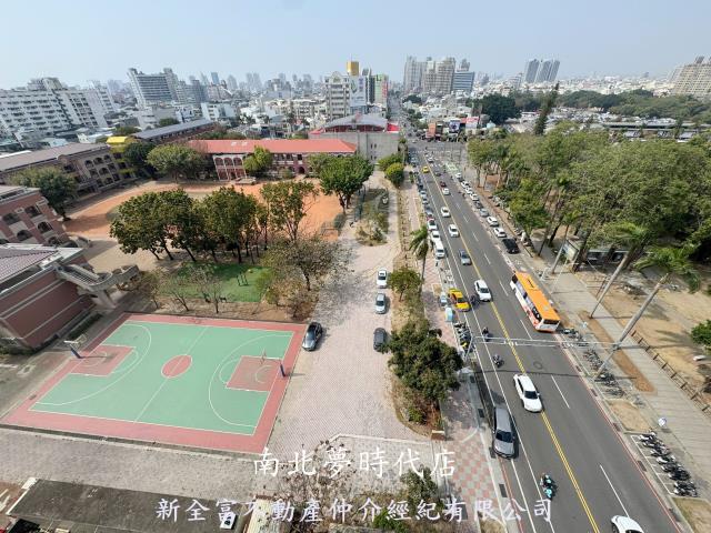 台南北區大樓-14