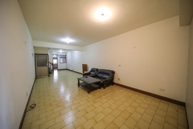 高雄鼓山透天-9