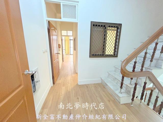 台南東區透天-11