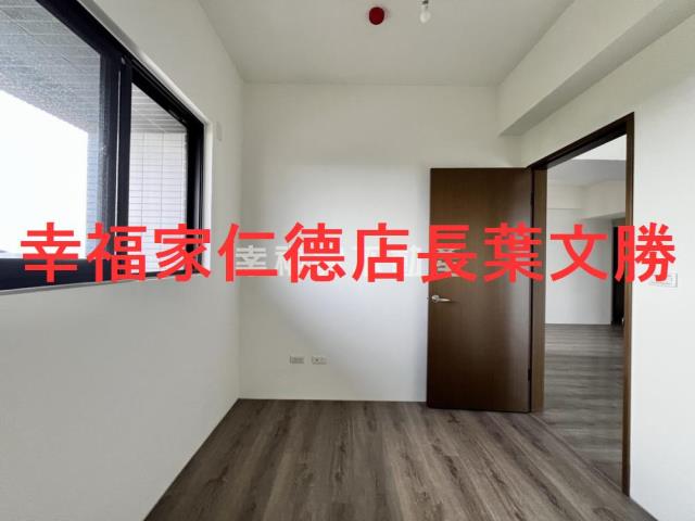 台南新營大樓-12