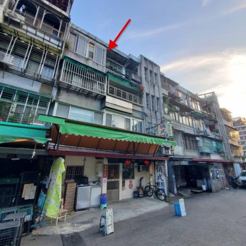 台北南港公寓法拍-2