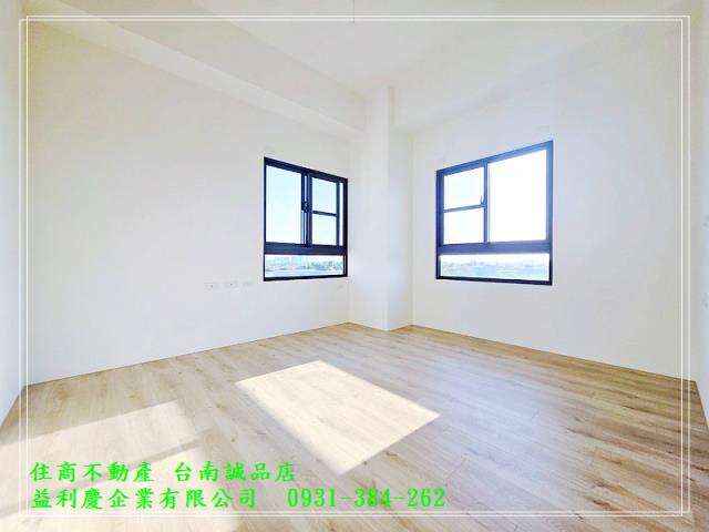 安南國中採光三房平車