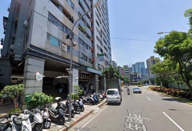 新北板橋大樓拍賣-3