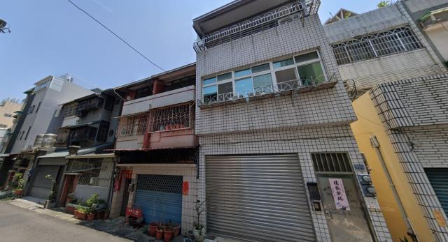 高雄三民區法拍透天-3