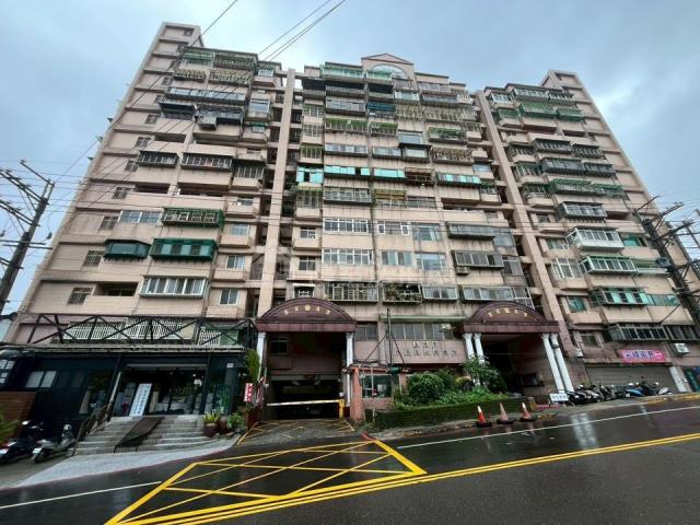 安樂區大樓法拍-1