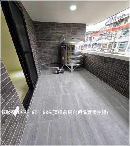 龍潭交流道大路寬透天