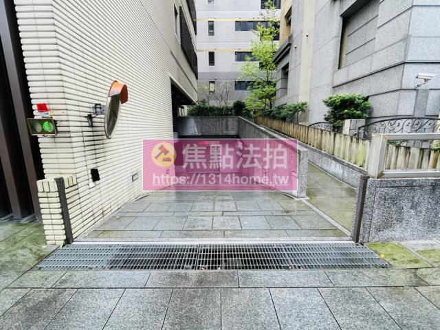 內湖大樓法拍-6