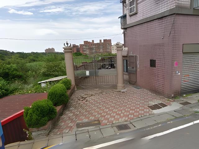 新北三芝公寓法拍-9