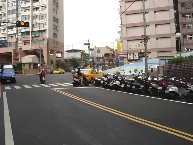 基隆中正區大樓法拍-7