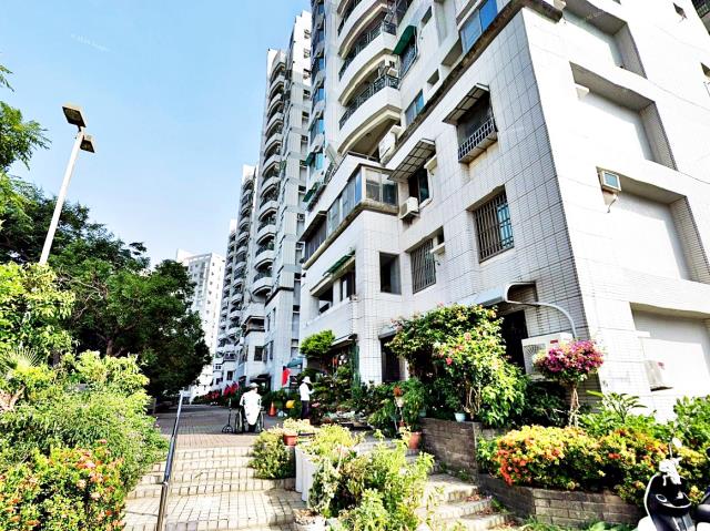 北區大樓法拍-8