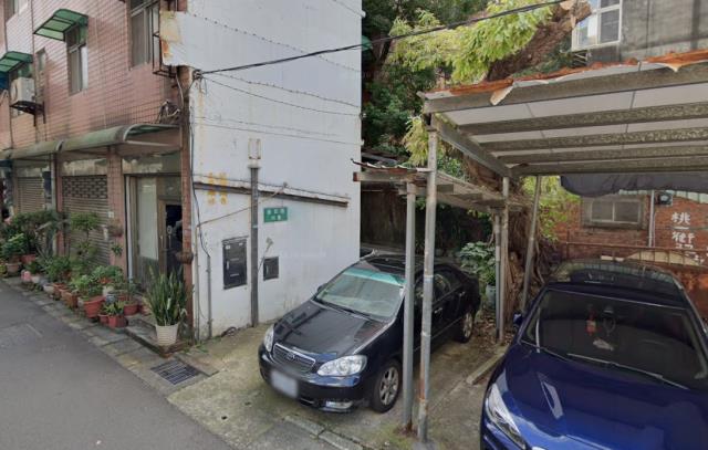 桃園桃園區透天法拍-2