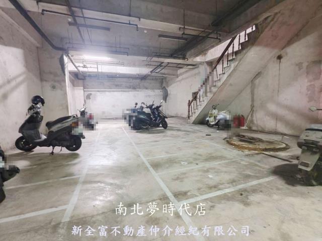 台南中西區華廈-9