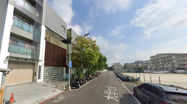 高雄楠梓透天法拍-4