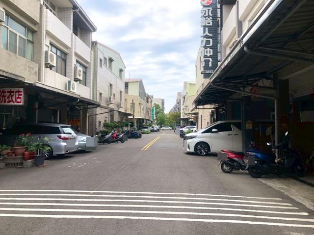 台南南區透天-1