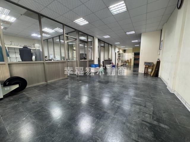 台南安平店面-3