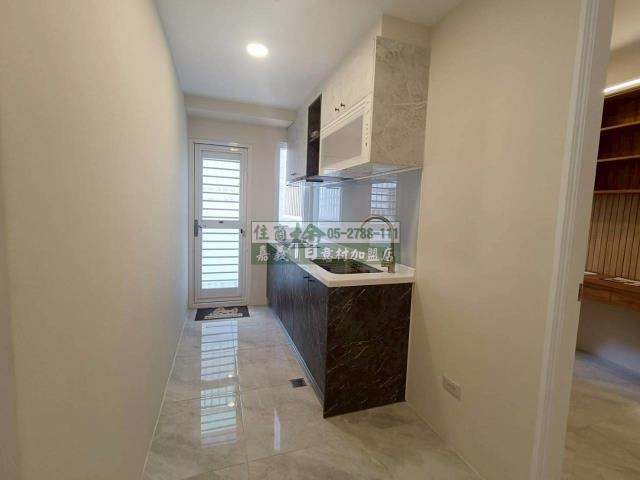 嘉義東區華廈-3