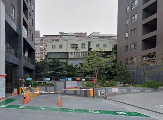 新北中和大樓法拍-6