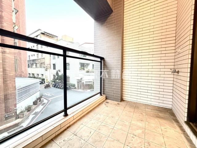 台南東區華廈-6