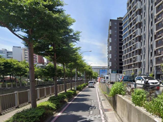 新北中和拍賣大樓-8