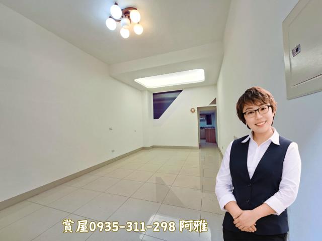 高雄苓雅透天-1