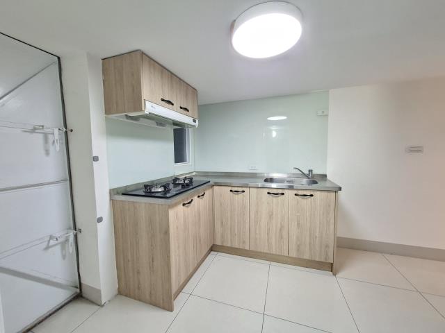 高雄苓雅透天-3