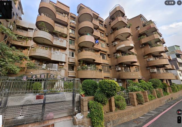 高雄鳳山大樓拍賣-1