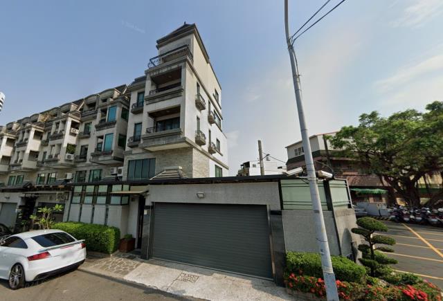 高雄鳥松透天法拍-6