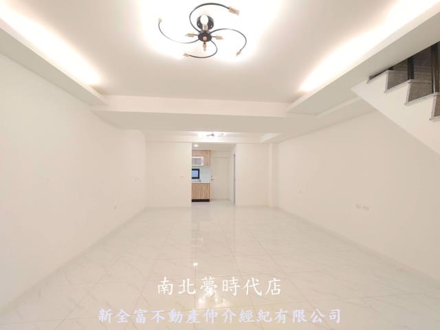 台南安南透天-1