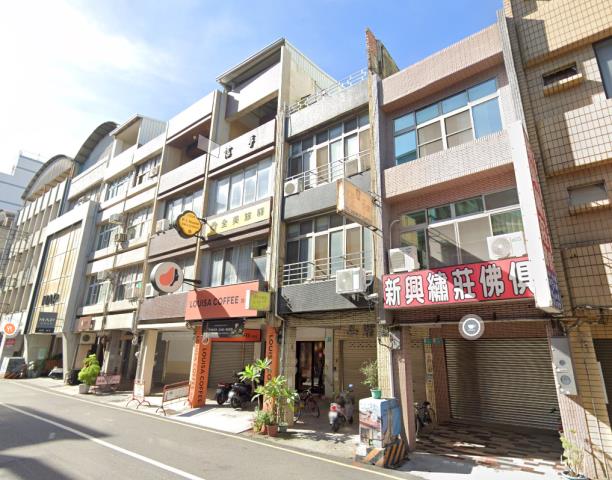 台南法拍透天-4