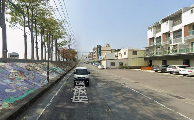 台南安南透天拍賣-6