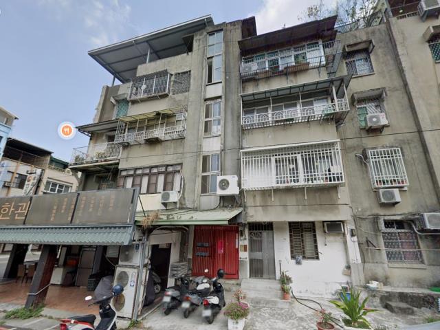 高雄新興區公寓拍賣-9