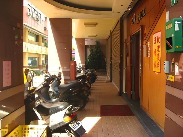 桃園桃園區拍賣大樓-4