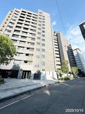 新北新店法拍大樓-5