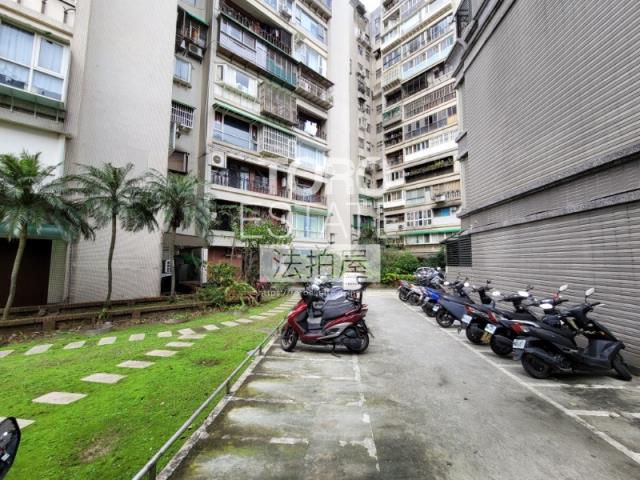 新北汐止法拍大樓-5