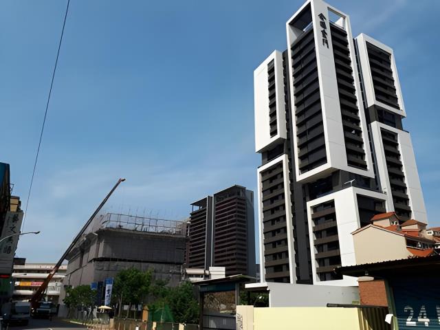 桃園區法拍大樓-6