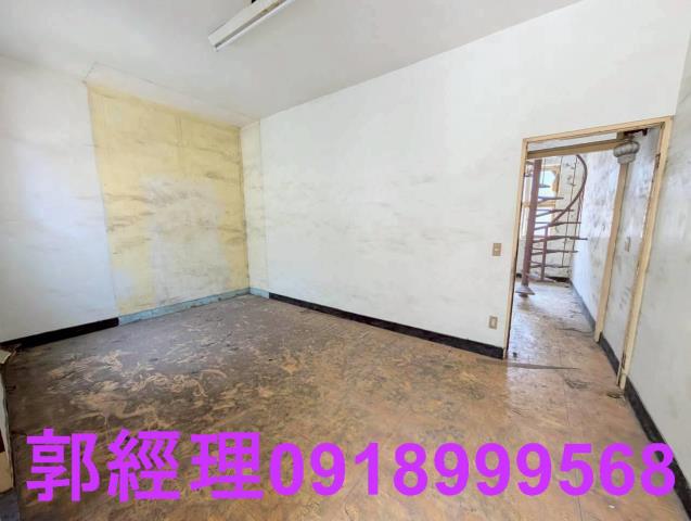 台南南區透天-8