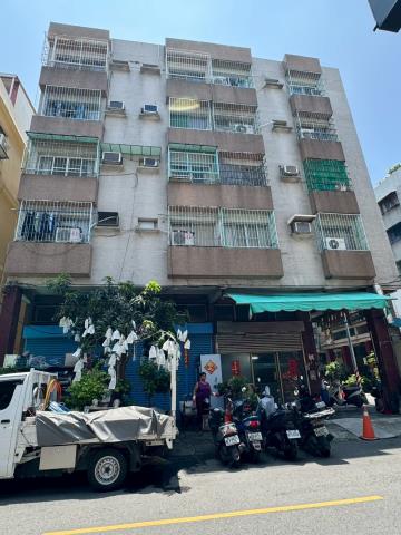 前鎮華廈法拍-3